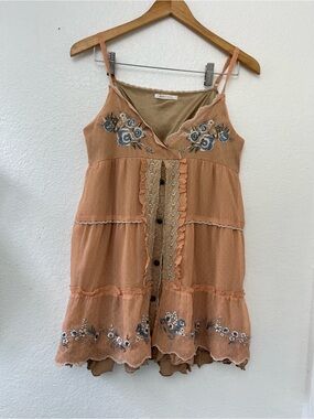 Axes femme small Peach Embroidered Tiered top/Sundress
